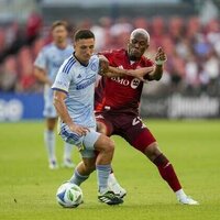 Emmanuel Latte Lath's late PK earns Atlanta United draw at Toronto
