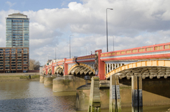 Bailout to 'avert managed decline' on TfL roads