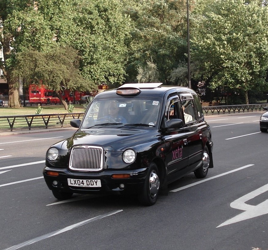 Karhoo and Taksee partner on taxi booking technology