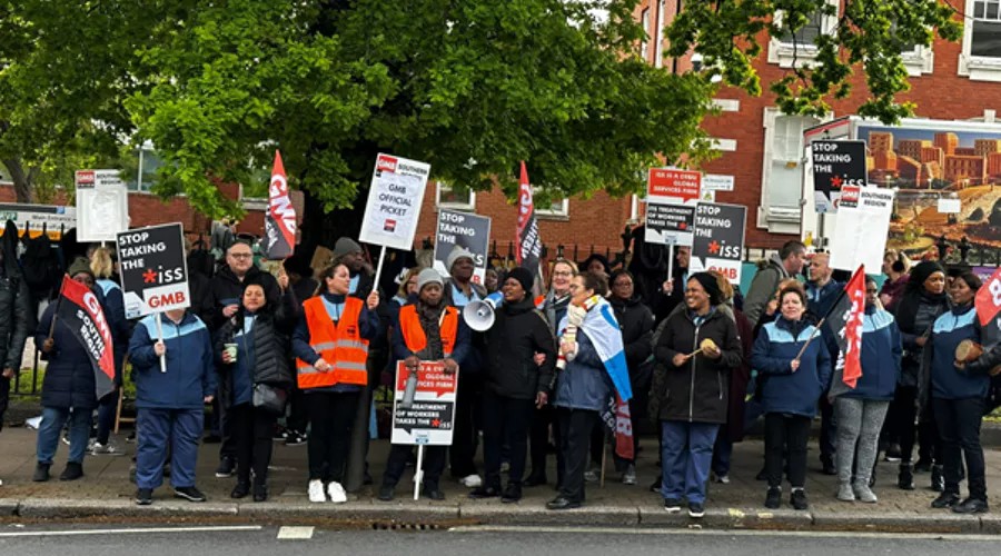 South London hospitals facing winter disruption as more than 300 workers strike