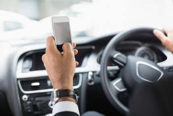 MPs suggest ban on 'hands-free' phone use