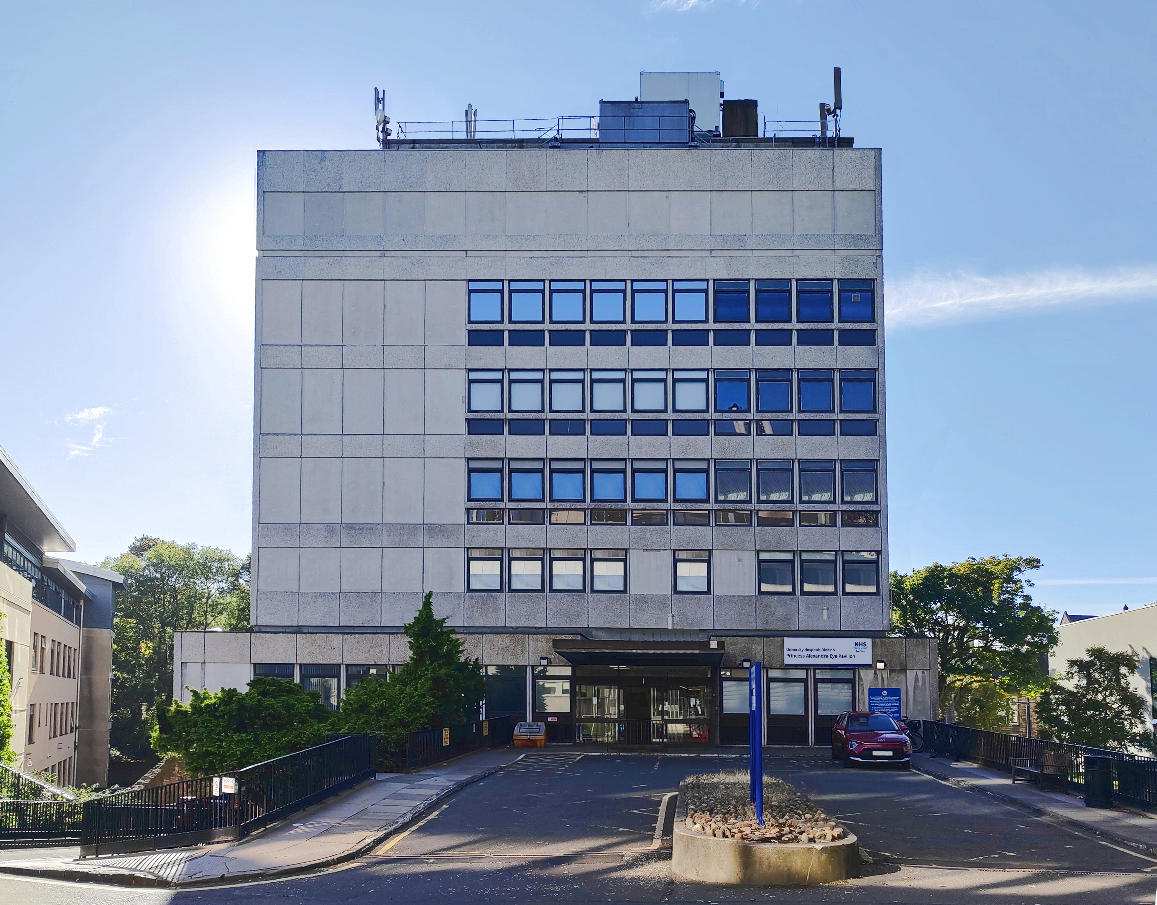 NHS Lothian appoints Kier to start work on eye hospital