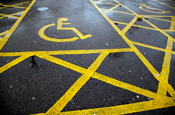 Disabled road users need change, watchdog says