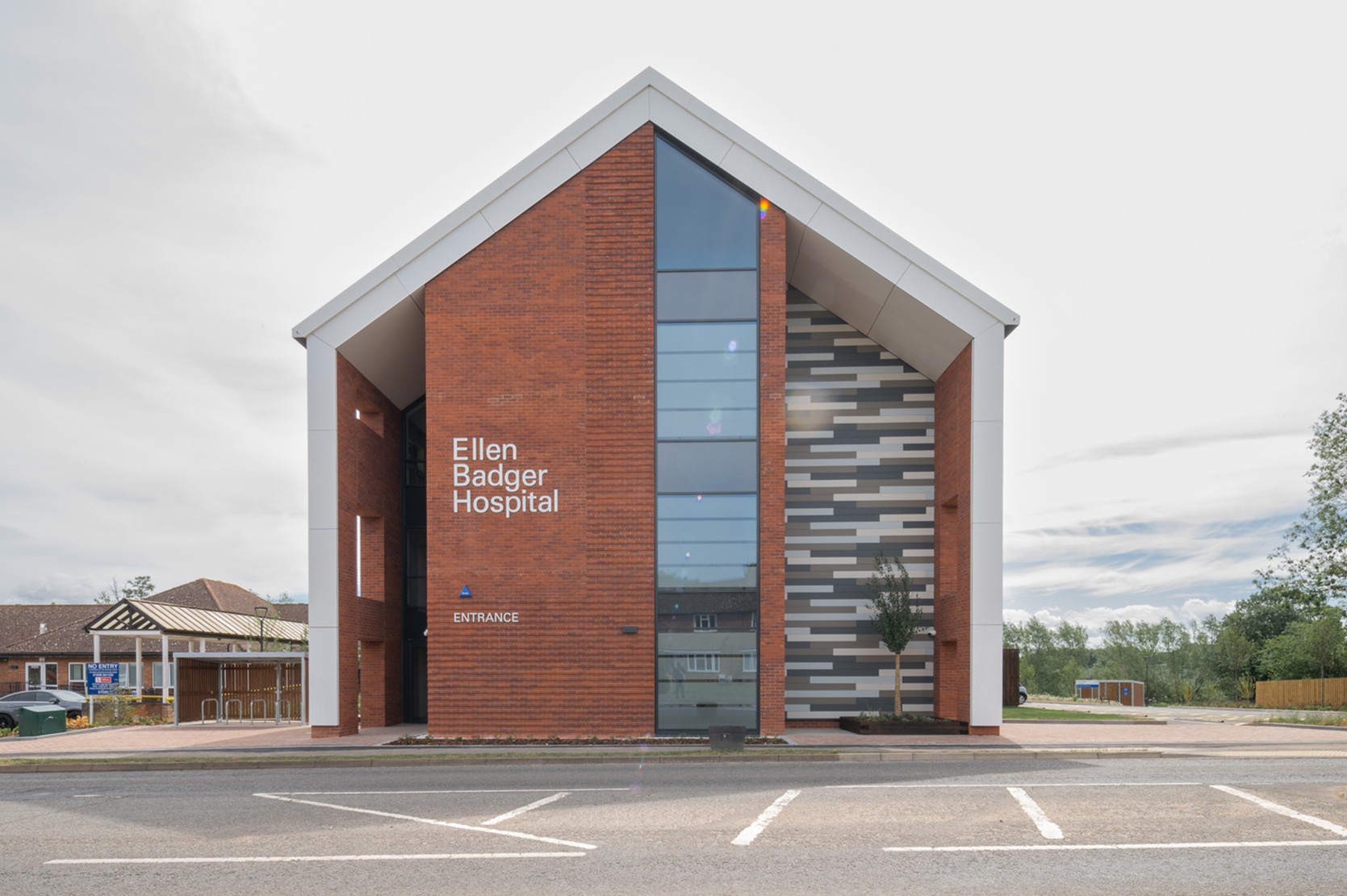 Hospital to offer GP services