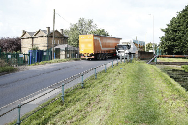 New bridge aims to remove business bottleneck