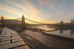 Hammersmith Bridge: Council under pressure in funding negotiations