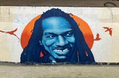 Kier apologises over Zephaniah mural error