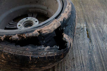 Simple tyre checks could save lives, Highways Engand says Simple tyre checks could save lives, Highways Engand says