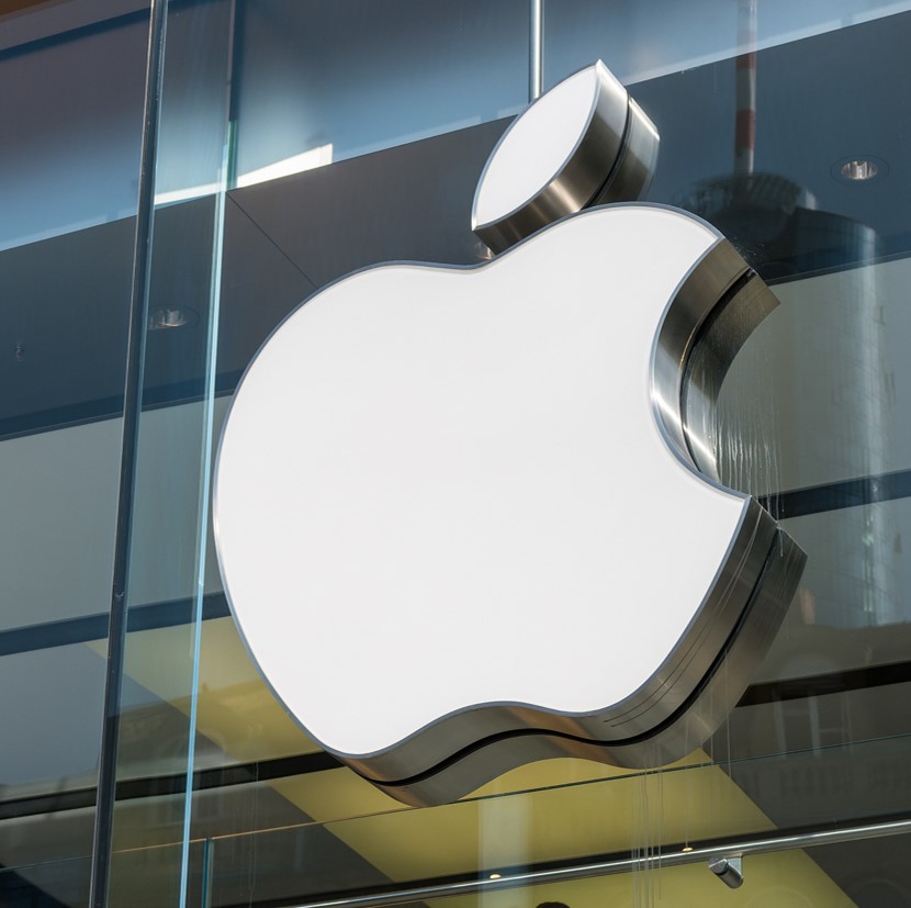 Apple co-founder "given up" on level 5 autonomy