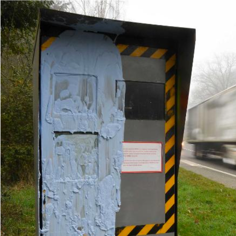 Rise in French road deaths blamed on speed camera vandalism