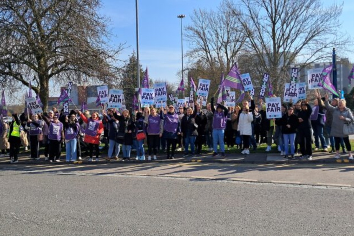 County Durham and Darlington healthcare staff set to walk out over pay
