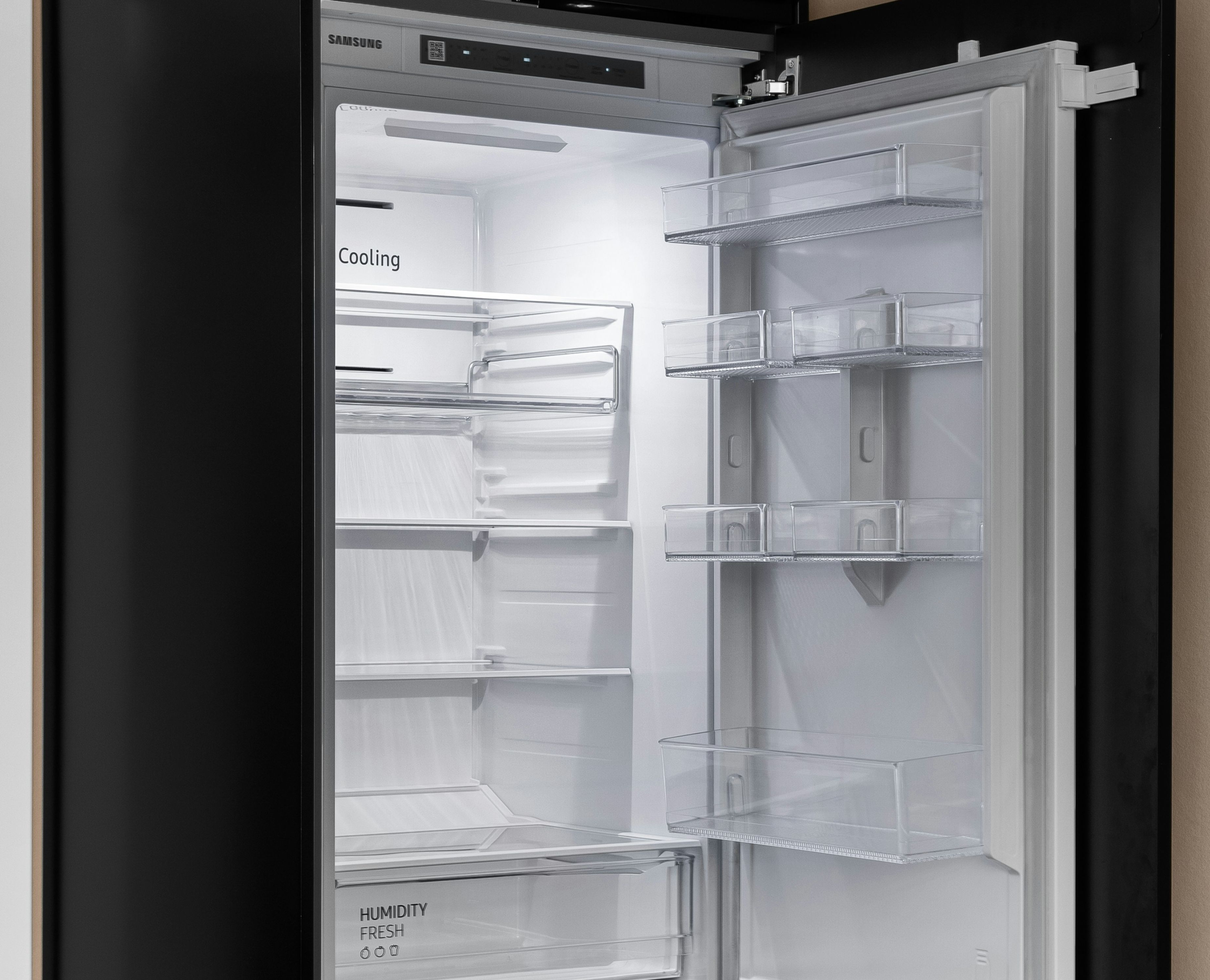 Left open fridge door causes £25k medication waste