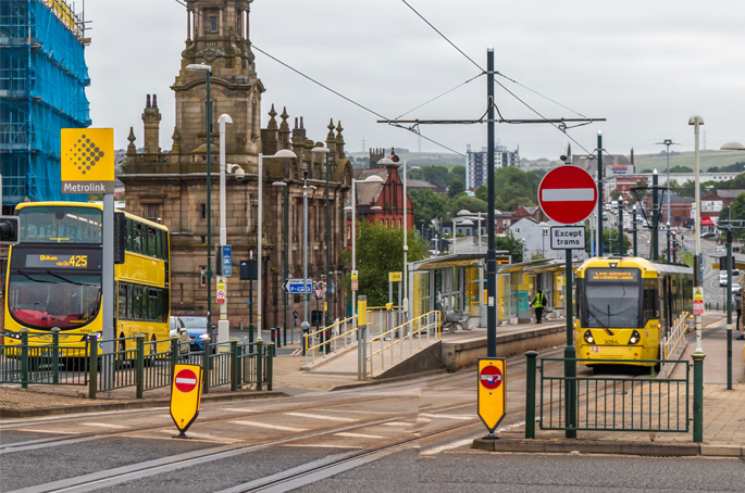 Integrated public transport could add £17bn to UK economy