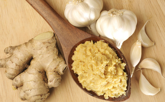 Mobeus quadruples dough on garlic 