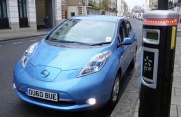 'Road to Zero' plan could see charge points in new homes and street lights