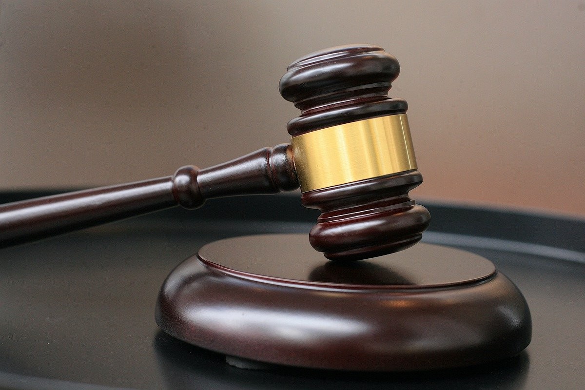 Leng Review injunction case heads to court