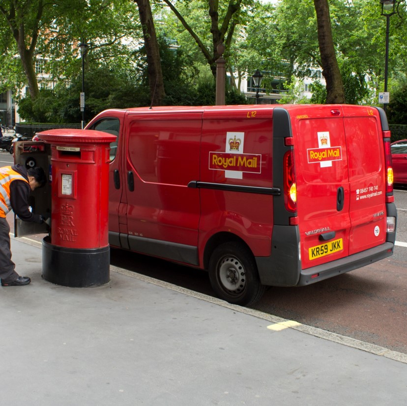 Royal Mail to add a further 190 electric vans to its fleet