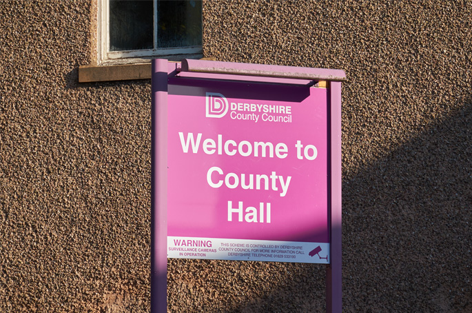 Derbyshire debate over 'permanent' pothole repair record