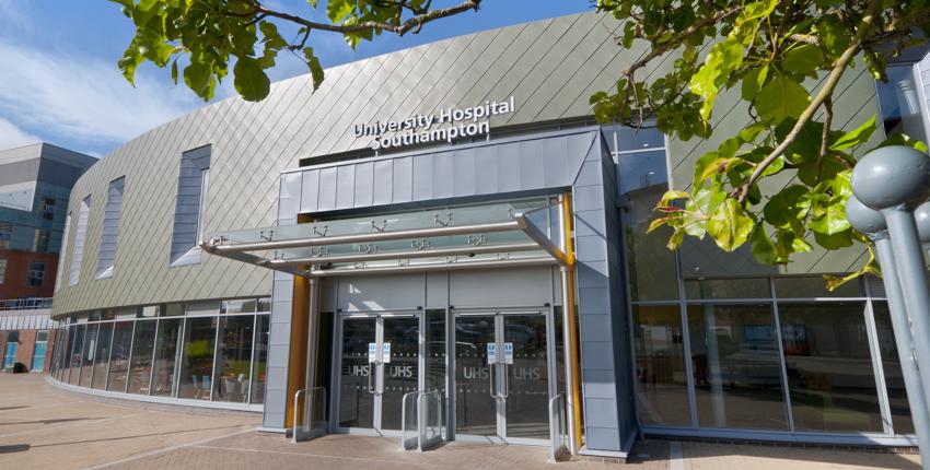 Hampshire trust to cut over 700 jobs
