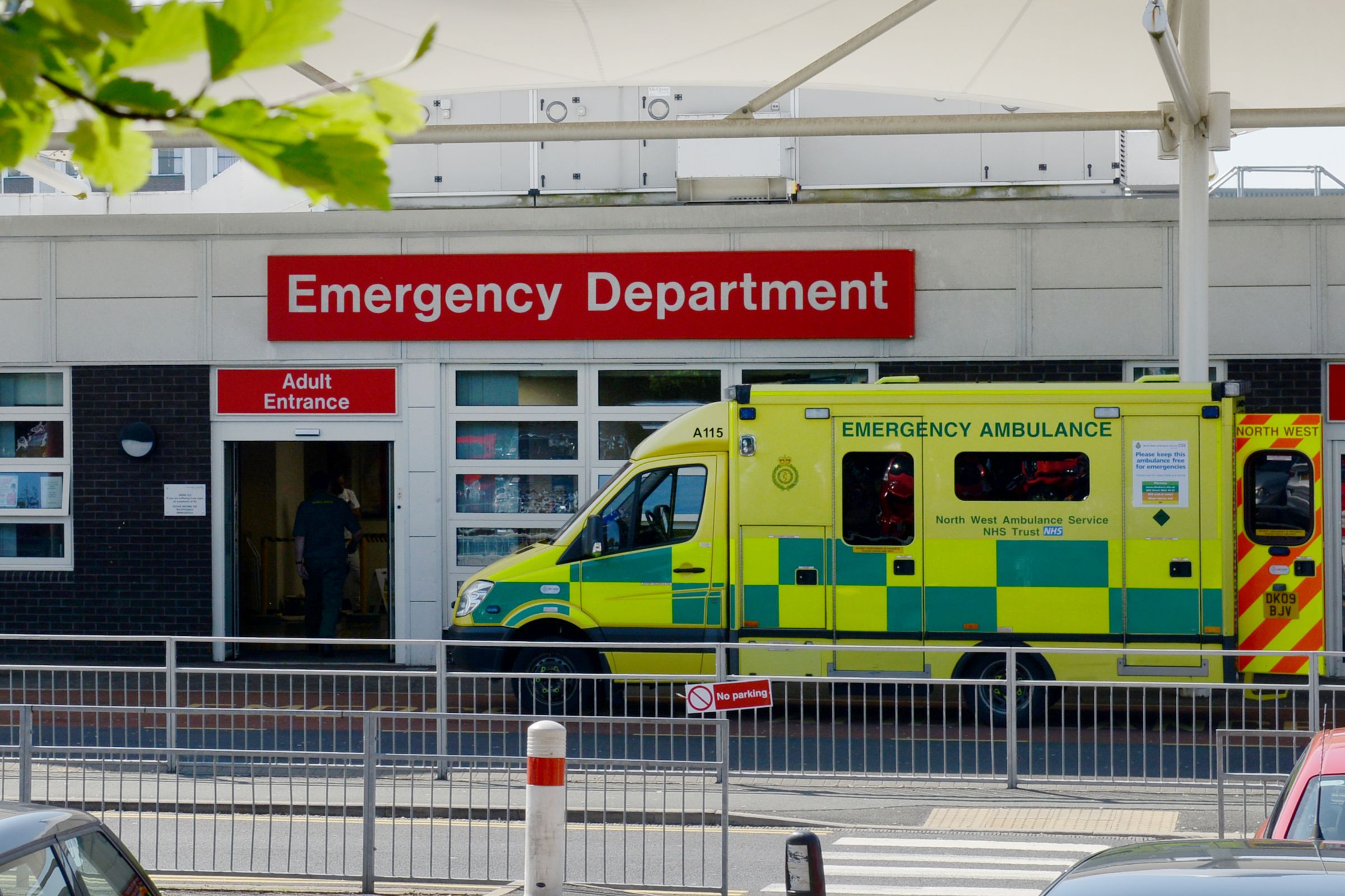 Temporary closure of medical ward announced