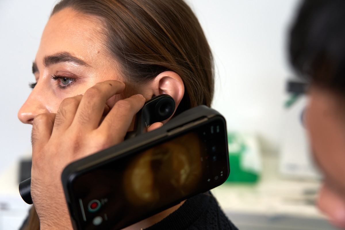 Public backs providers using AI in ear and hearing health care