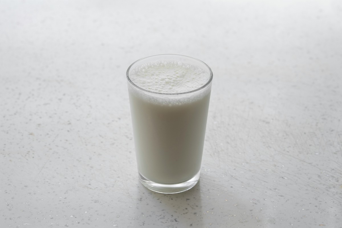 Bowel cancer risk could be reduced with an extra glass of milk