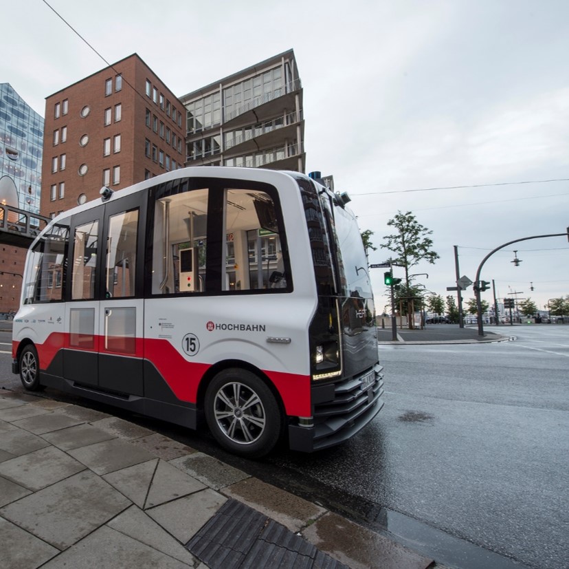 Hamburg Electric Autonomous Transportation unveils first autonomous shuttle bus