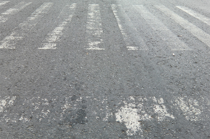 One in six report a near miss due to vanished road markings