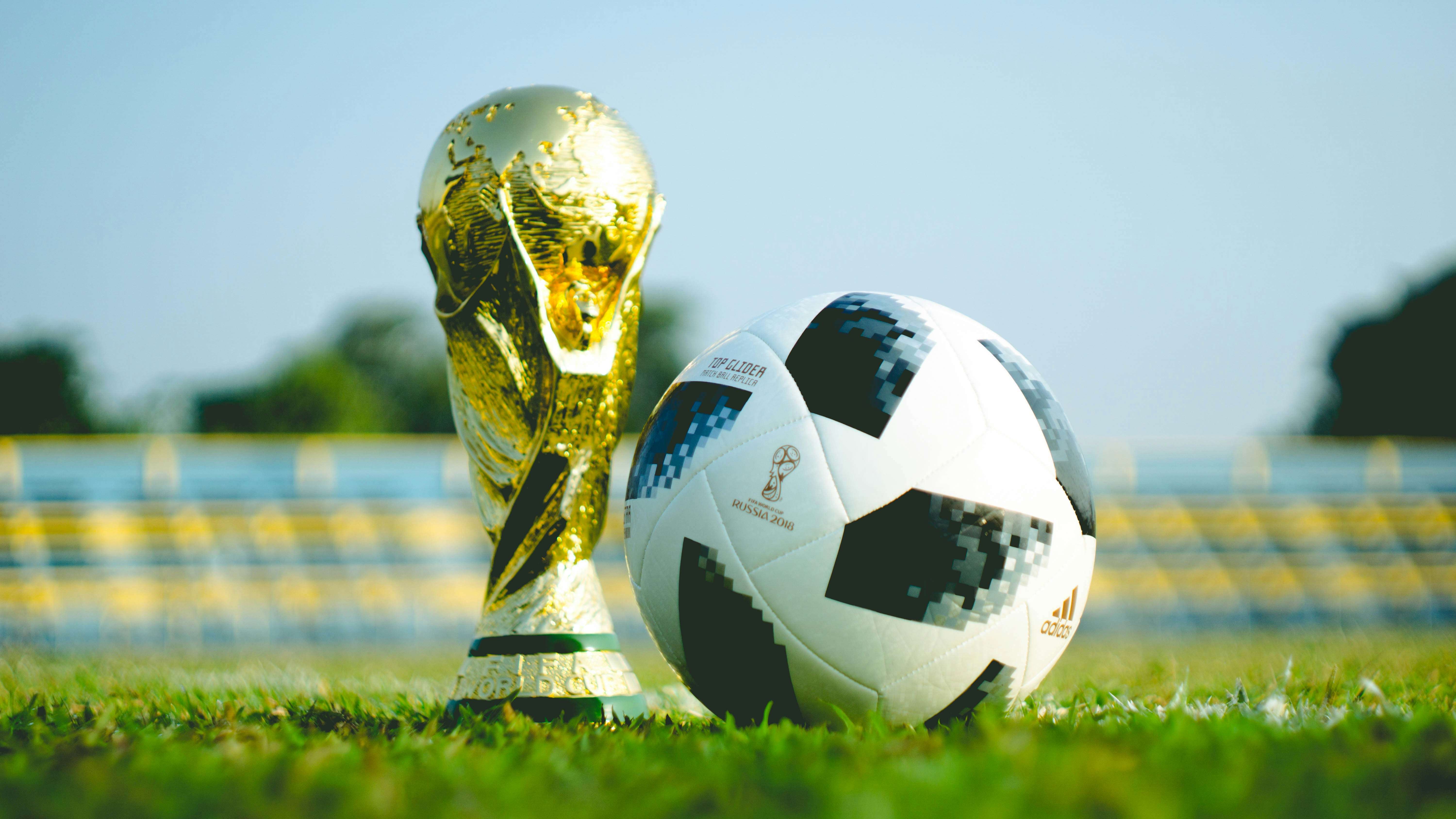 'Don't put World Cup before health,' England fans warned 