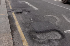 Pothole repairs up, payouts down, RAC says