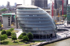 London considers 'act of remembrance' for road deaths 