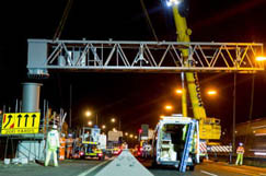 No new smart motorways, 'contractors told'