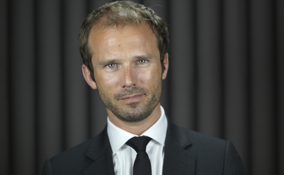 Nixen promotes Houlot to partner