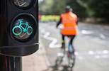 Cycle-level lights to be installed in London