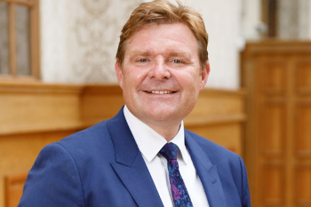 Cotton piles pressure on West Midlands Police chief to stand down