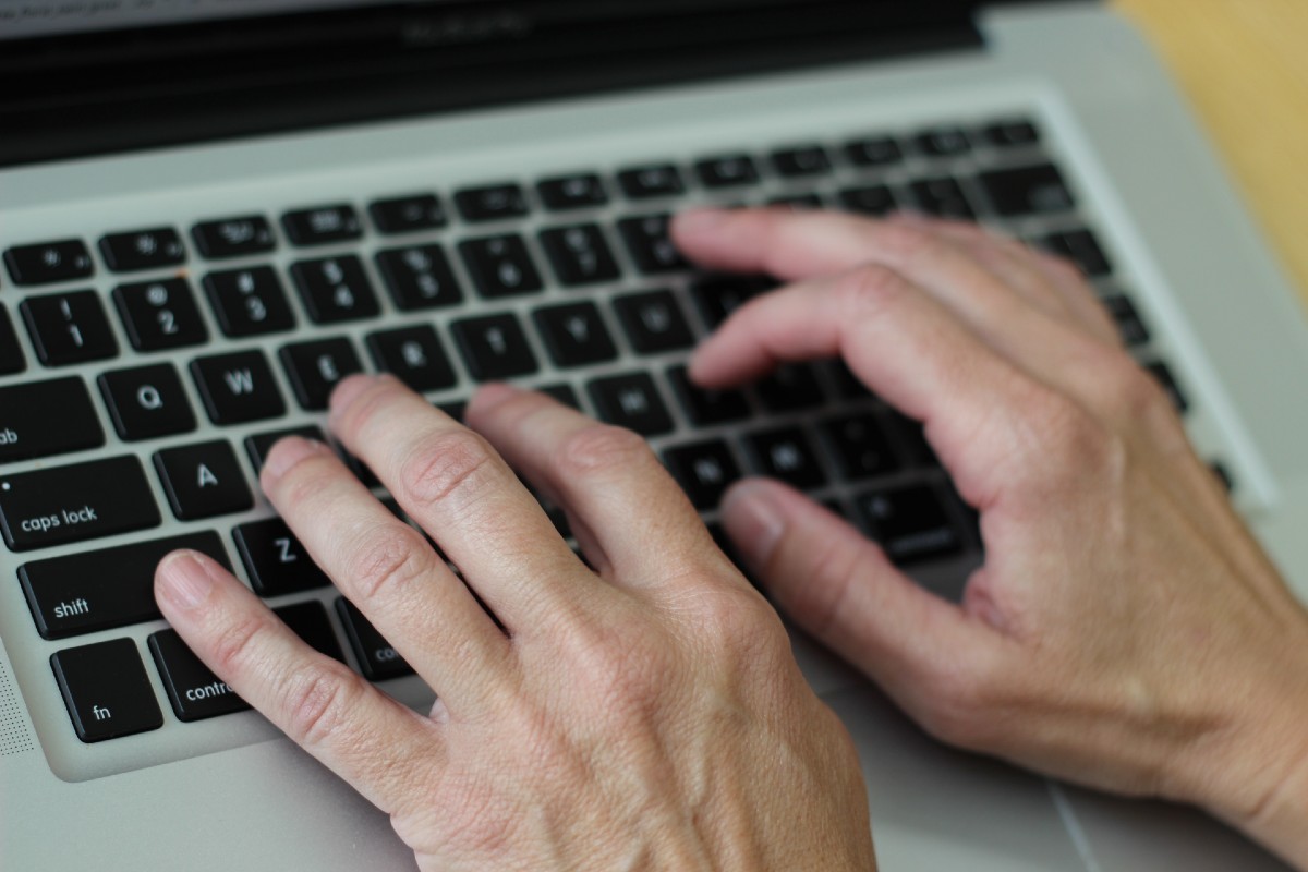 Connectivity issues costing healthcare workers hundreds of hours a year