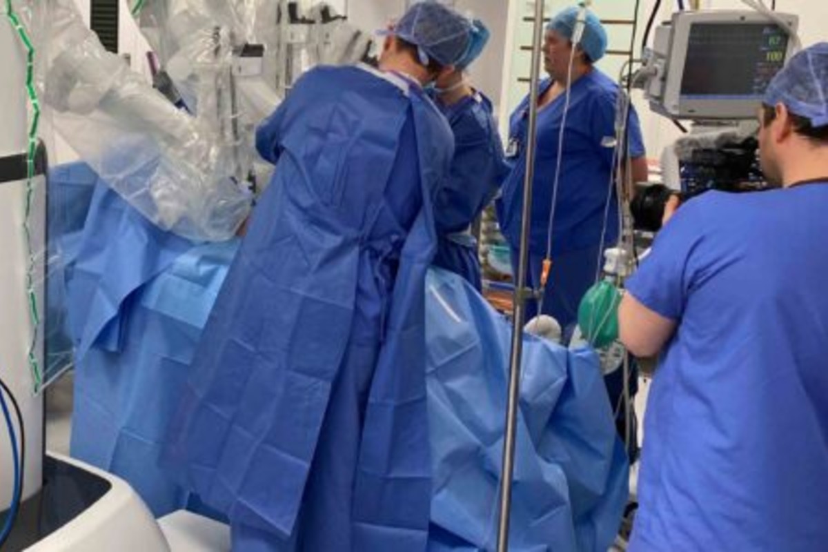 NHS Forth Valley set to introduce robotic-assisted surgery