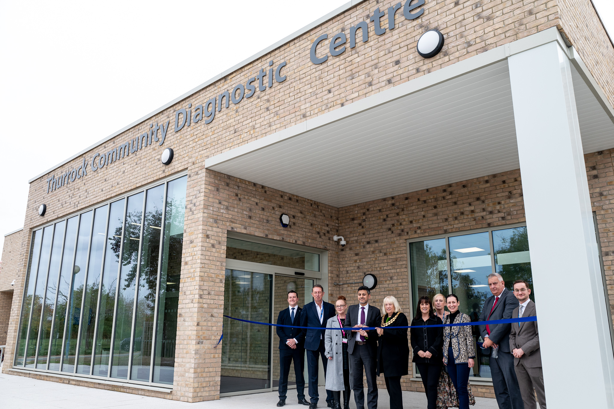Health minister attends CDC opening in Essex