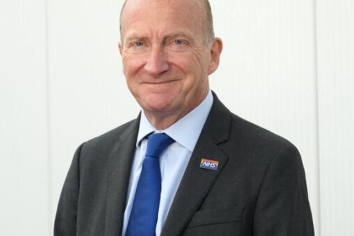 ESNEFT chief executive to retire