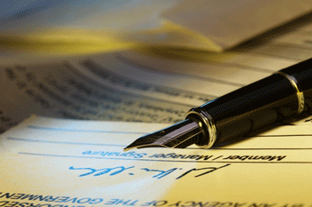 Thousands of NHS doctors trapped in 'insecure gig economy' contracts