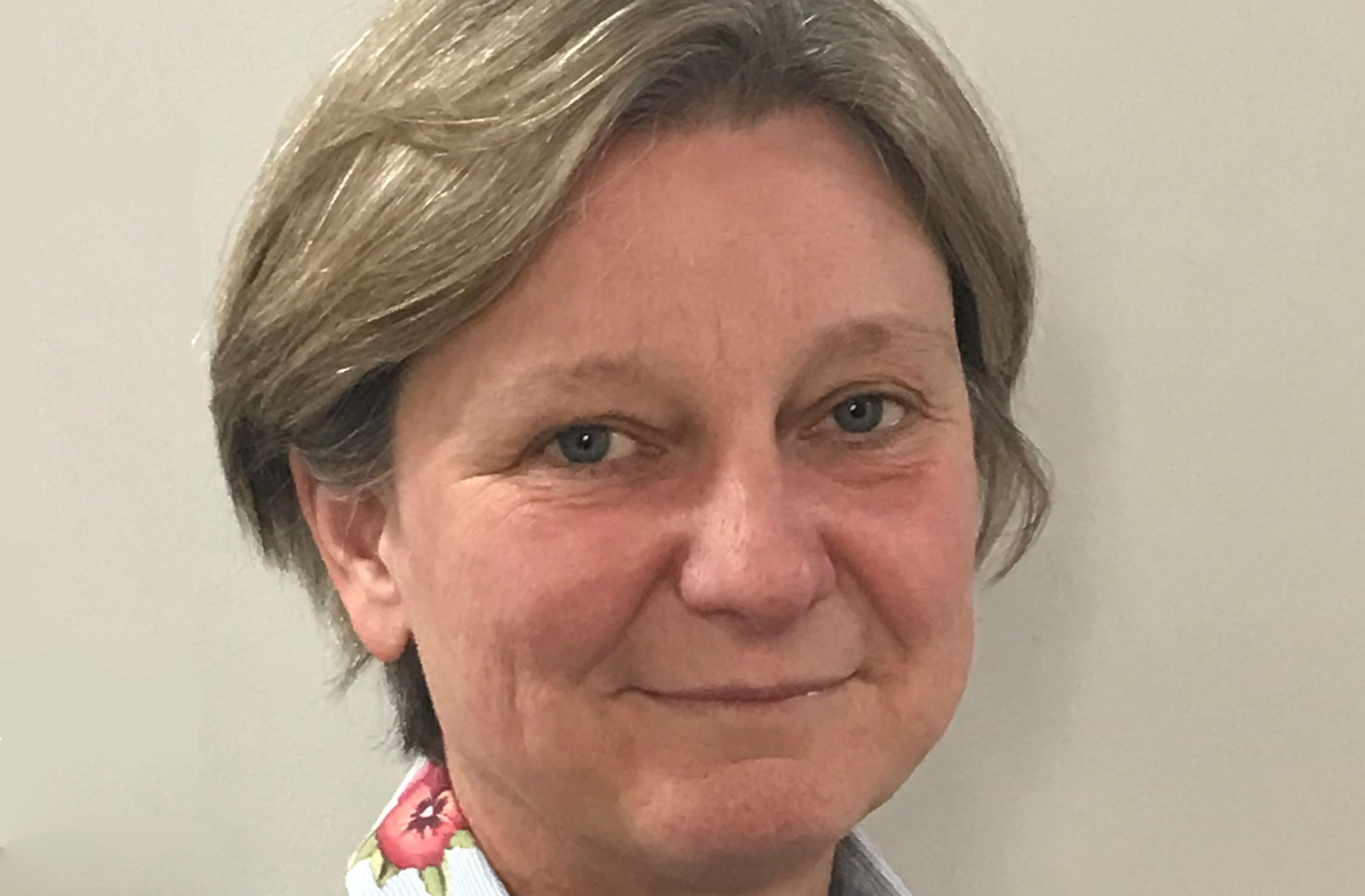 Trust chief executive steps down