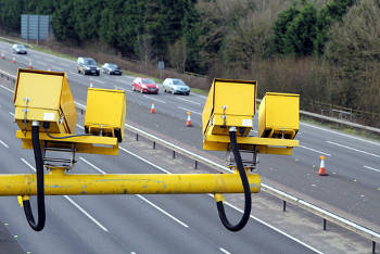 Highways England to trial variable speed limits on motorway roadworks