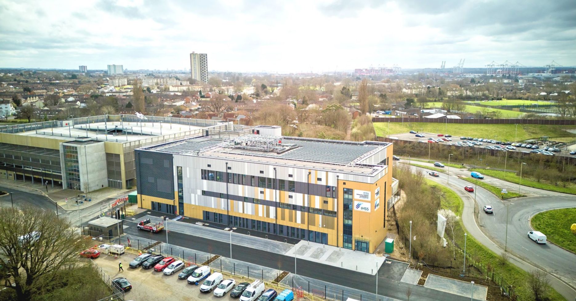 Willmott Dixon completes Southampton healthcare R&D facilities