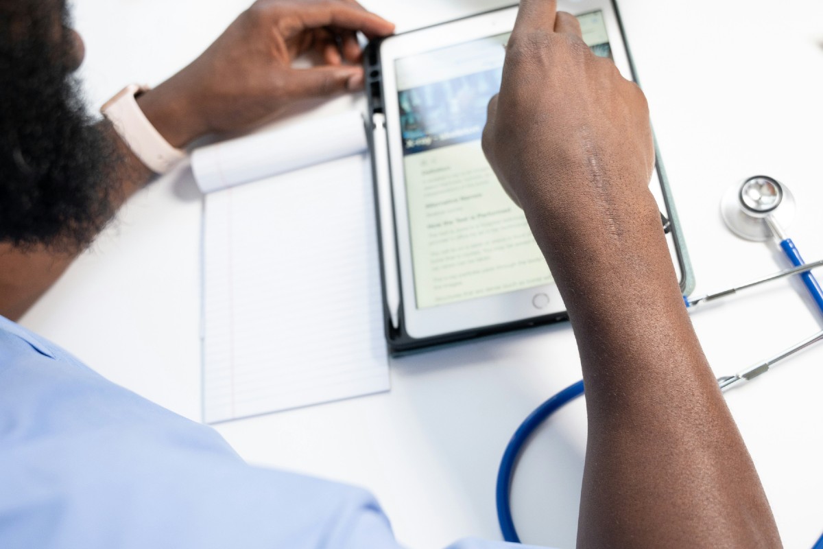 London trust selects Wolters Kluwer's clinical decision support system