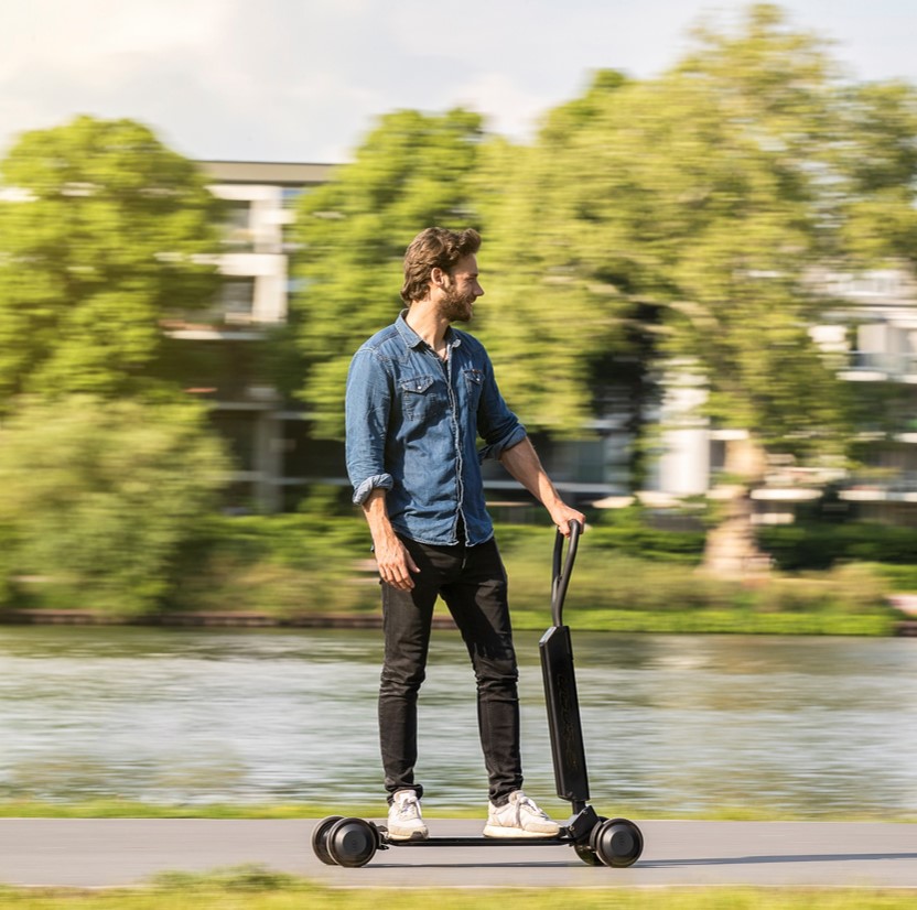 Audi's combined e-scooter with skateboard is unveiled