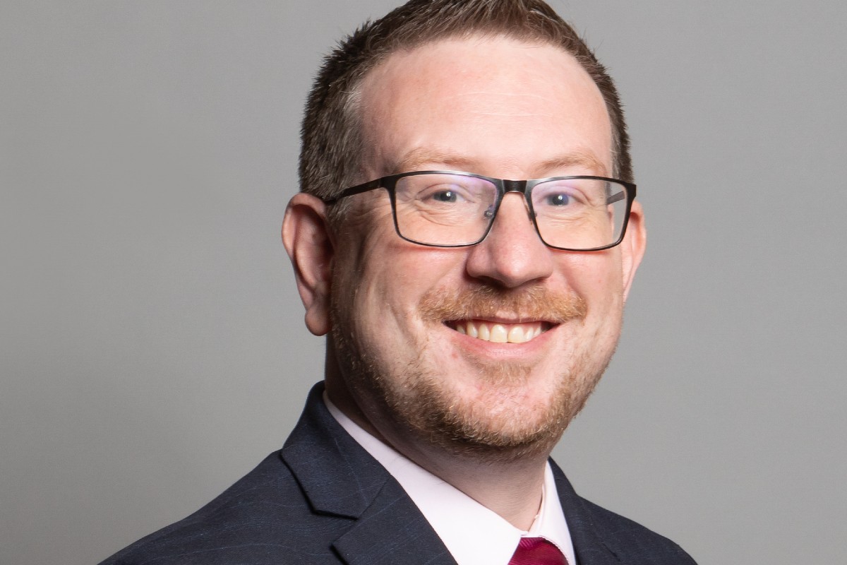 Health minister sacked over comments