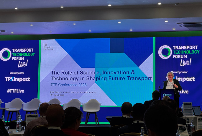 Government science advisor calls on ITS to make AI connections