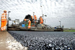 Use warm mix to cut jams, Tarmac says