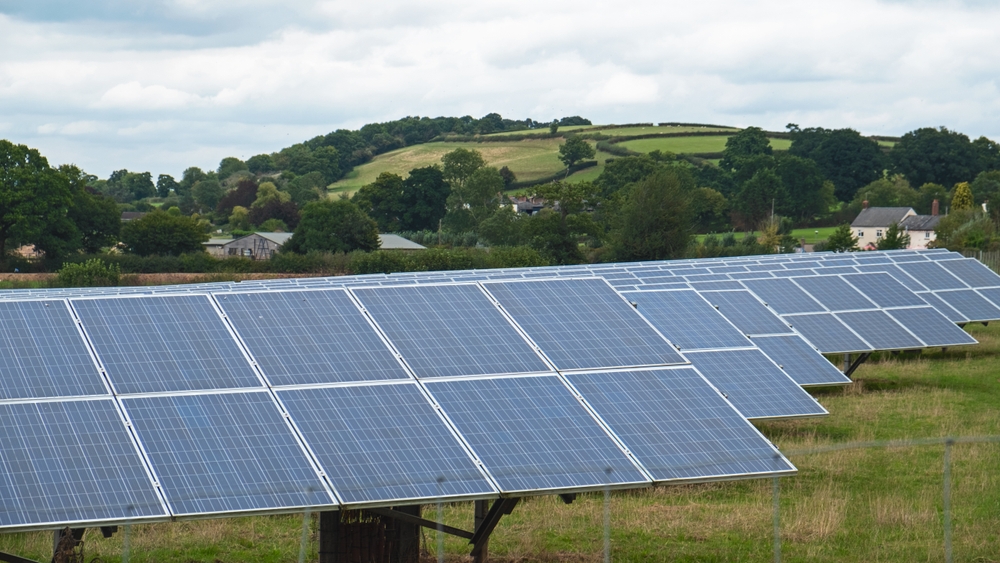 Government go-ahead for solar farms in face of opposition