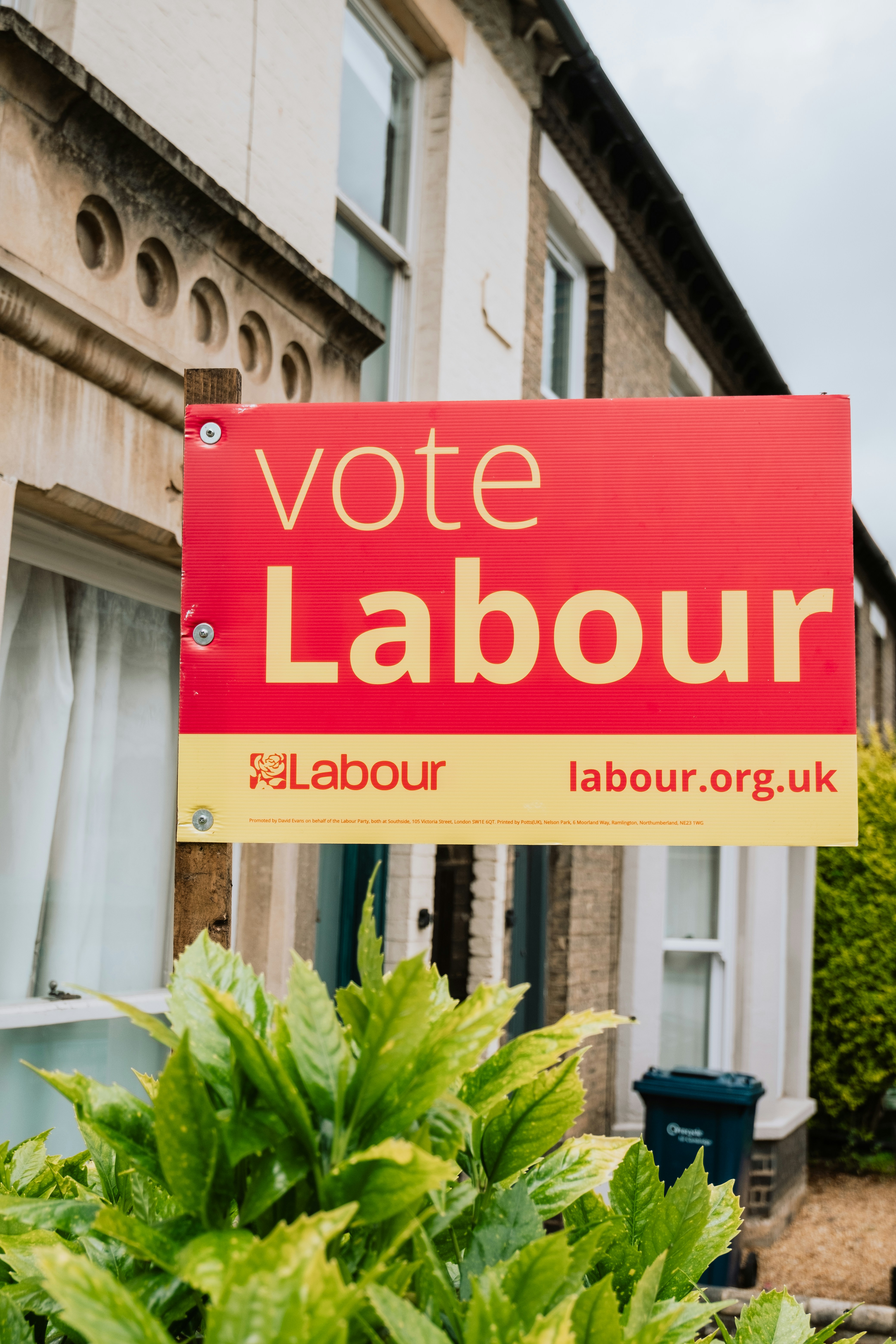 Labour pledges to hit NHS 18-week target within five years